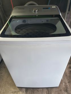 Samsung 12 Cycle Like New Large Capacity Washer
