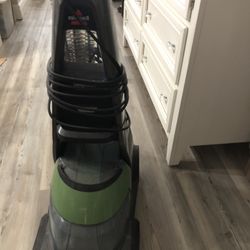 Bissell Carpet cleaner