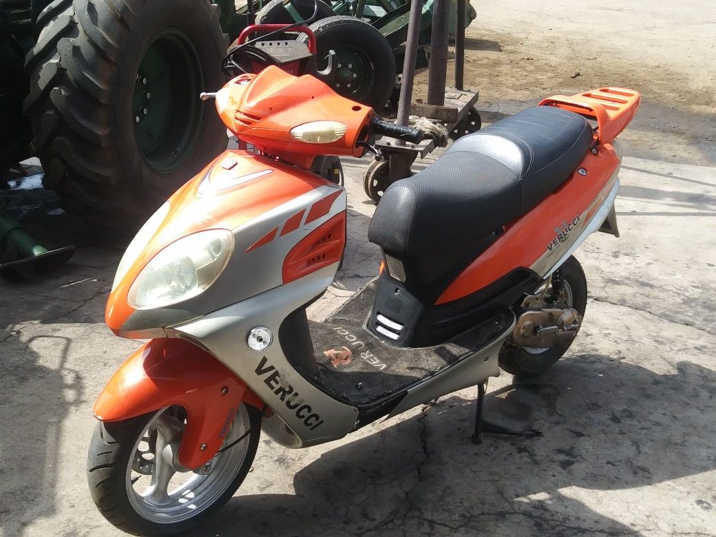 150cc verucci scooter(want to trade for a goped)