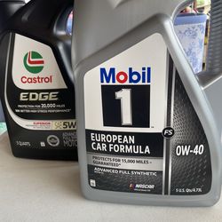 5 Quarts  motor oil