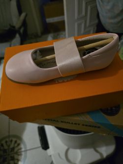 Girl Shoes