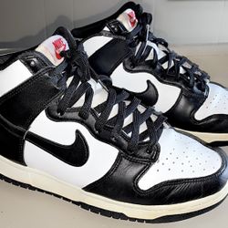 Nike Dunks High Panda Black White Size 8 Men