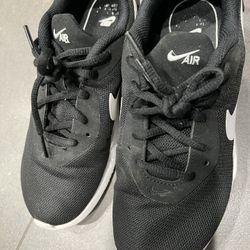 Nike Shoes Black Sz 6.5