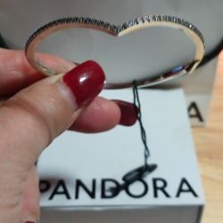 Pandora Authentic Brand New Sterling Silver Sparkling Solid Wishbone Pave Bangle Bracelet Size 7