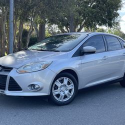 2012 Ford Focus SE Flex Fuel