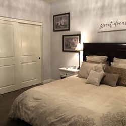 Nicole Miller Damask Duvet Cover And Bedding Set With Pillows