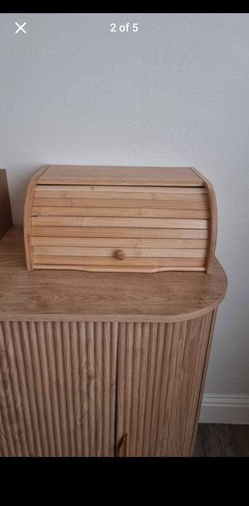 Bread box