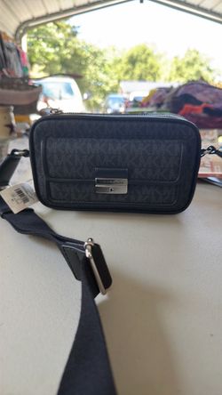 Michael Kors Crossbody Bag
