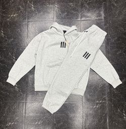 Essentials Set