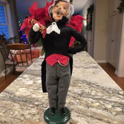  Byers Choice Caroler 