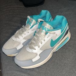 Nike Air Max ST