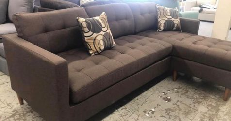 New 86x69 reversible brown sectional couch / free delivery