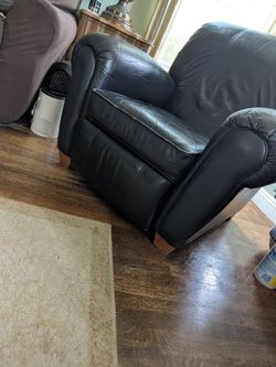 vintage Black Leather Recliner Chair
