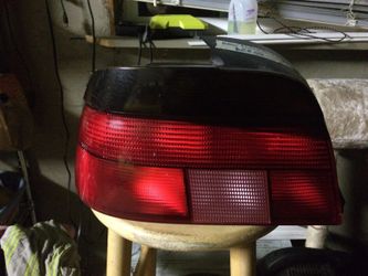 BMW X5 tail light 95-98