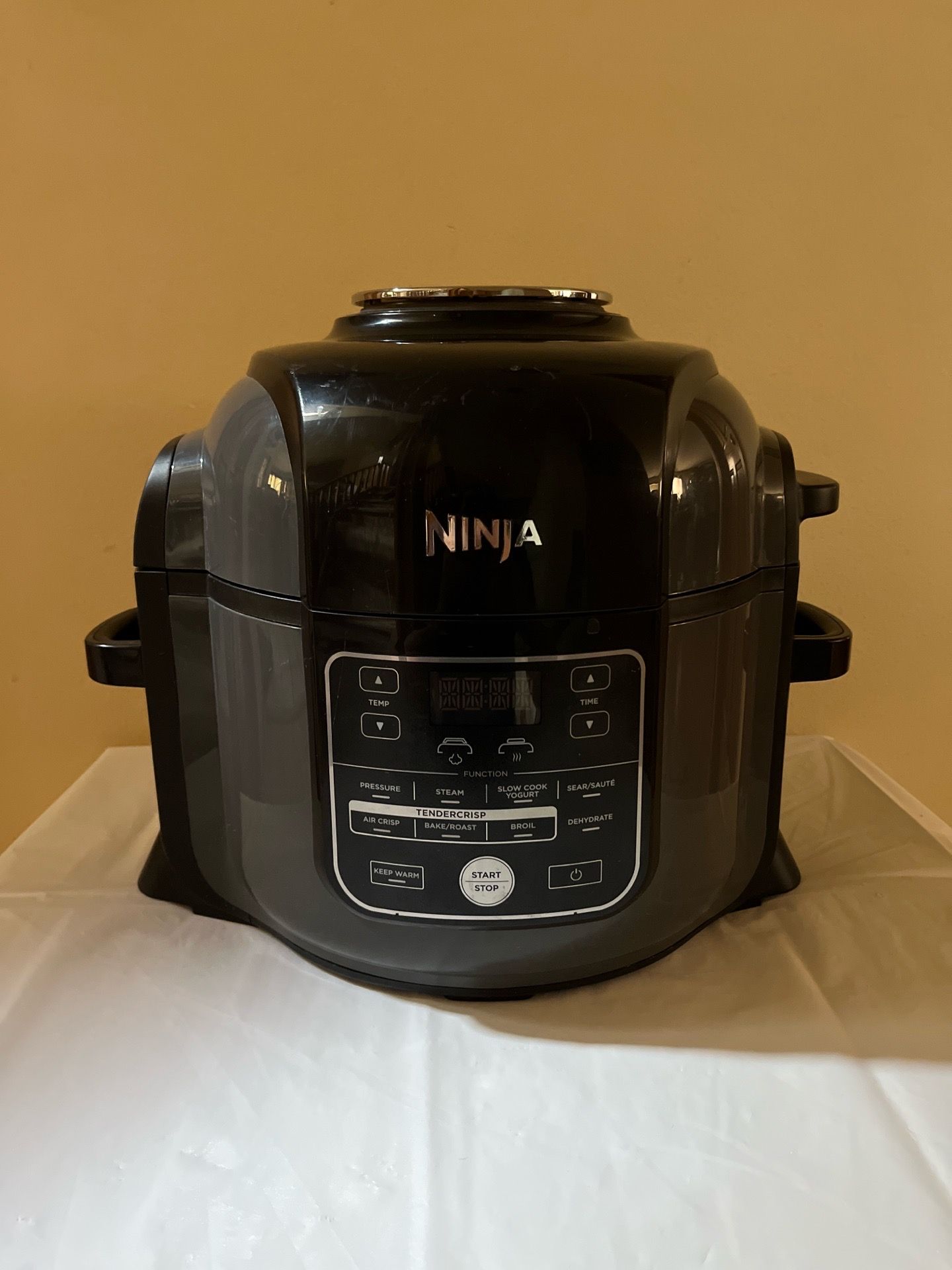 Ninja Foodi 6.5-quart 9-in-1 Multi-Cooker
