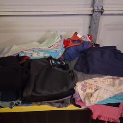 Girls clothes all for $50 (65 items total)