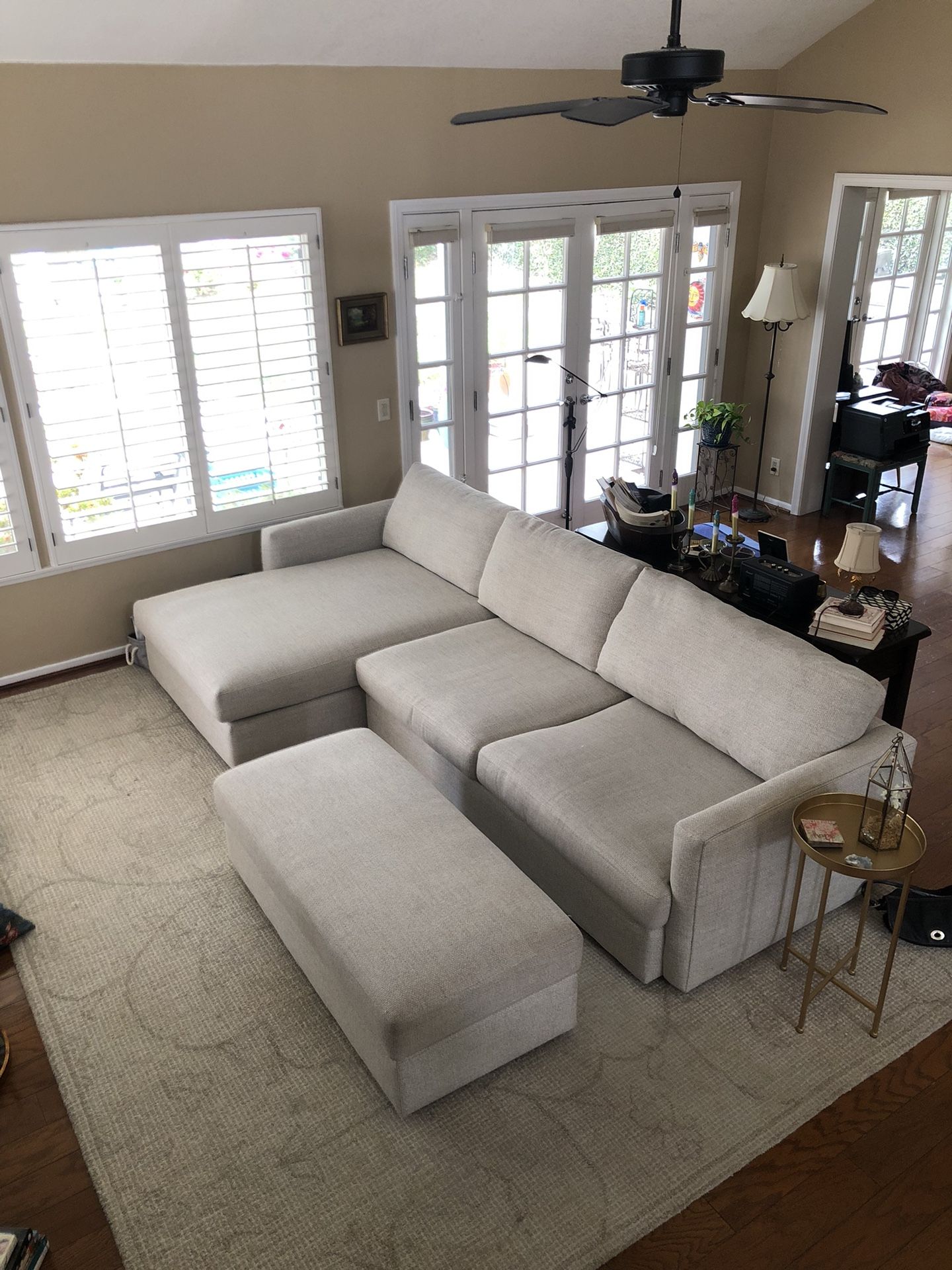Sectional Sofa With Ottoman