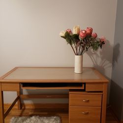 Wood Desk And Drawer 