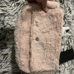 Kendel And Kylie Pink Fluffy purse