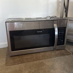 Frigidaire Microwave