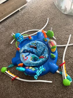Einstein baby jumper