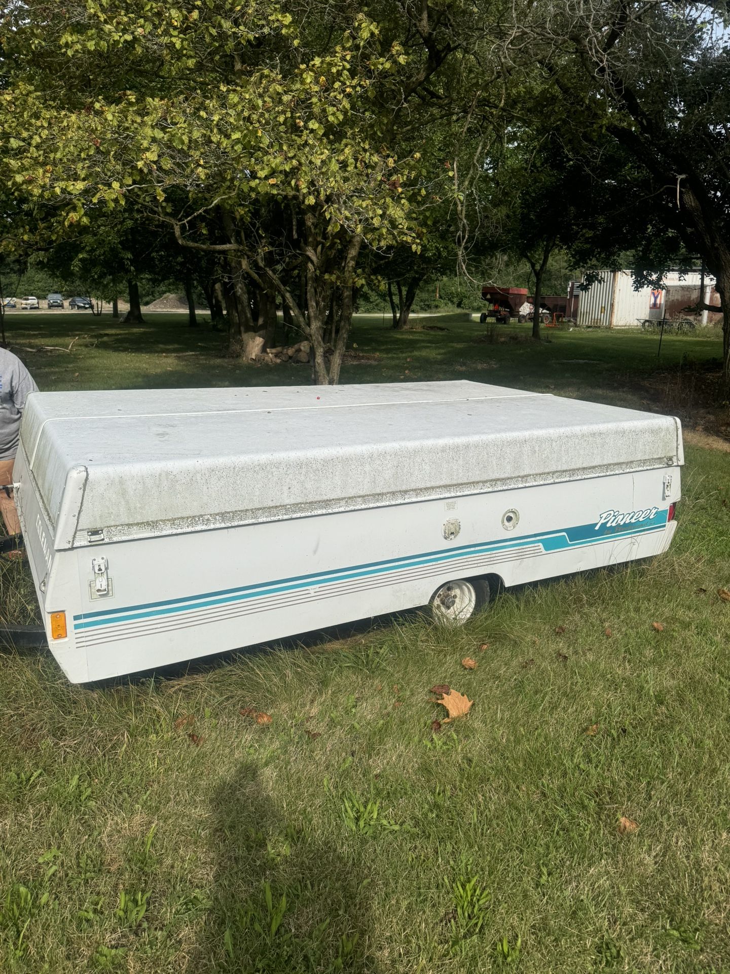 94’ Pop Up Camper