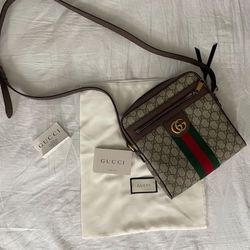 Authentic Gucci Ophidia Small Messenger Bag