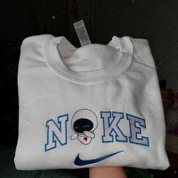 Custom Eve Crew Neck