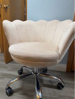 Vanity Chair