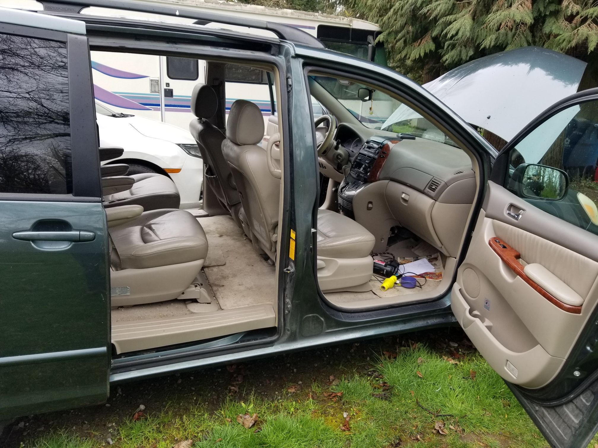 2004 Toyota Sienna