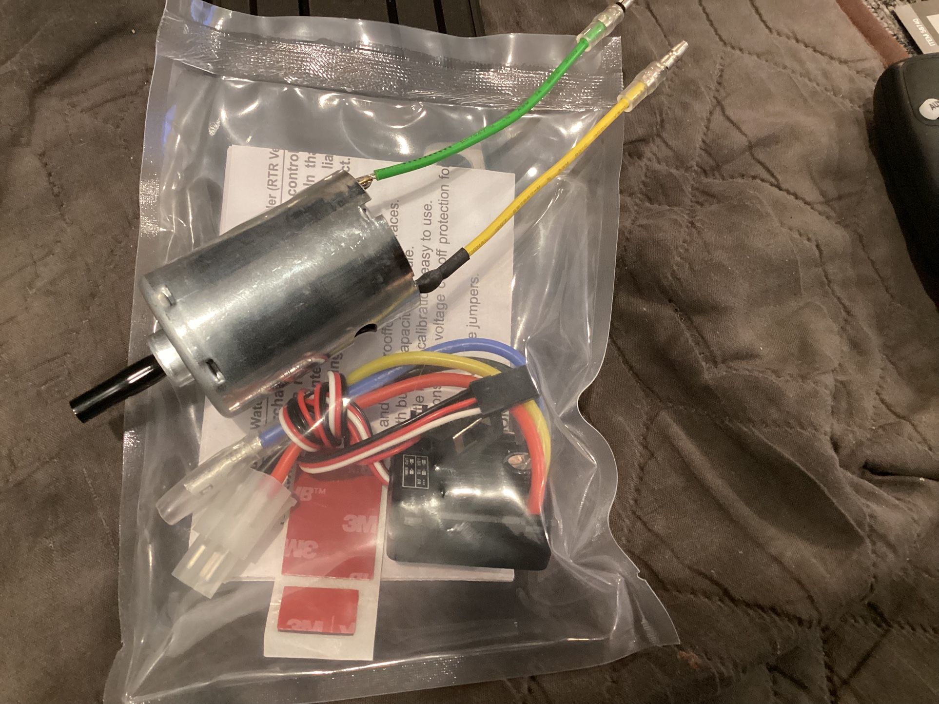 Tamiya RC ESC Speed Control Hobbywing THW-1060-RTR with 540 Silver can Motor BRAND NEW