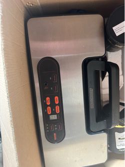 Vacuum sealer