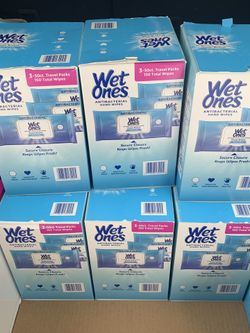 Wet Ones Antibacterial Hand Wipes With Aloe (3) Boxes 150 Per Box  ( 450 Total)
