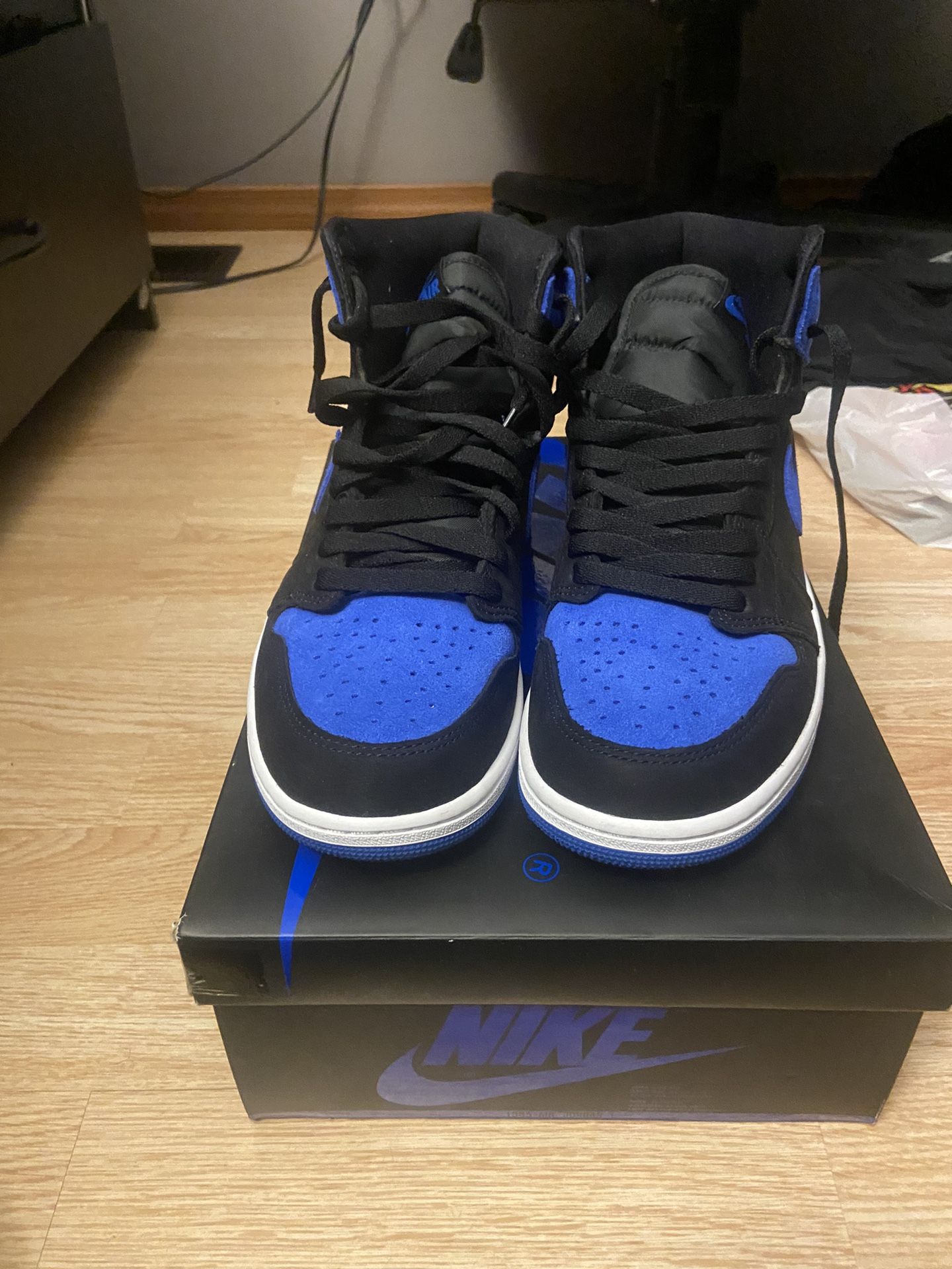 Air Jordan 1 Royal Blue Size 9