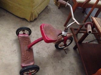 Kids bike tricycle antique