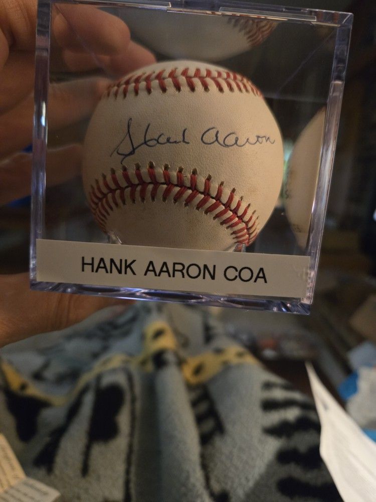 Hank Aaron Autographed Baseball With COA 