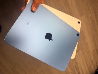 iPad 10th Gen 64GB Wi-Fi only