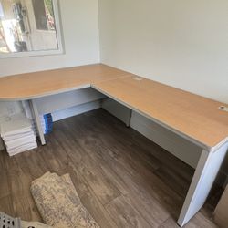 Corner Steel Desk 60x78