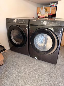 Samsung Washer & Dryer Set – Black Stainless Steel – $550