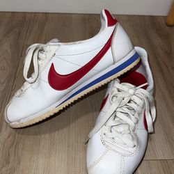Nike Cortez Size 7 Forrest Gump Color