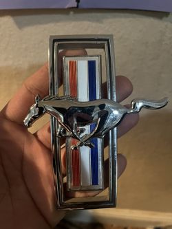 Ford Mustang Emblem 1969 NOS