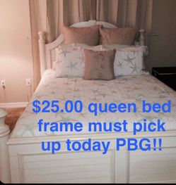 Queen bed frame (off white)
