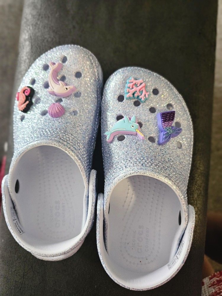 Girls Crocs