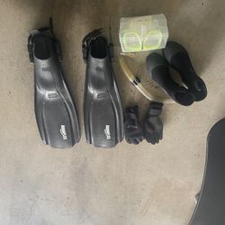 Scuba Fins, Booties, Gloves, Mask Etc.