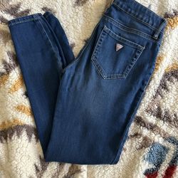 Guess Jeans Size 27 Regular