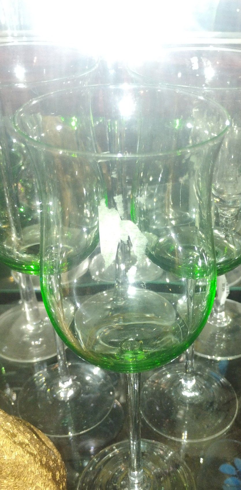 Win Glass