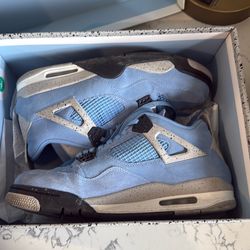Air Jordan 4 Retro university blue size 11