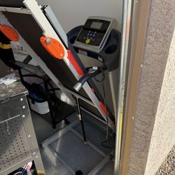 Treadmill 