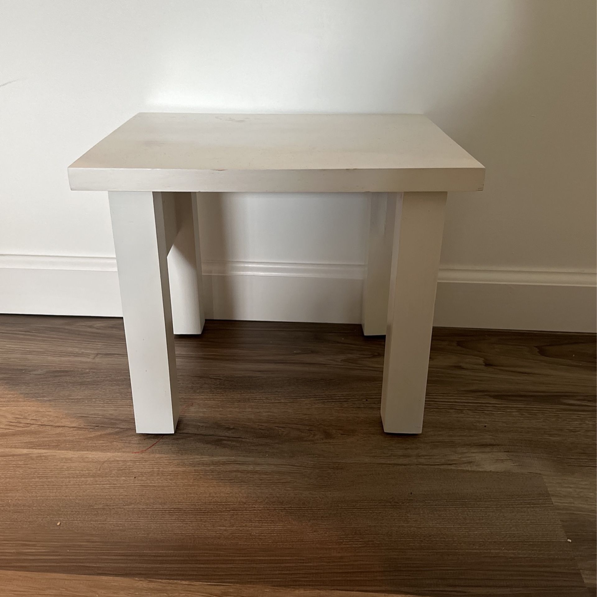 Baby Table
