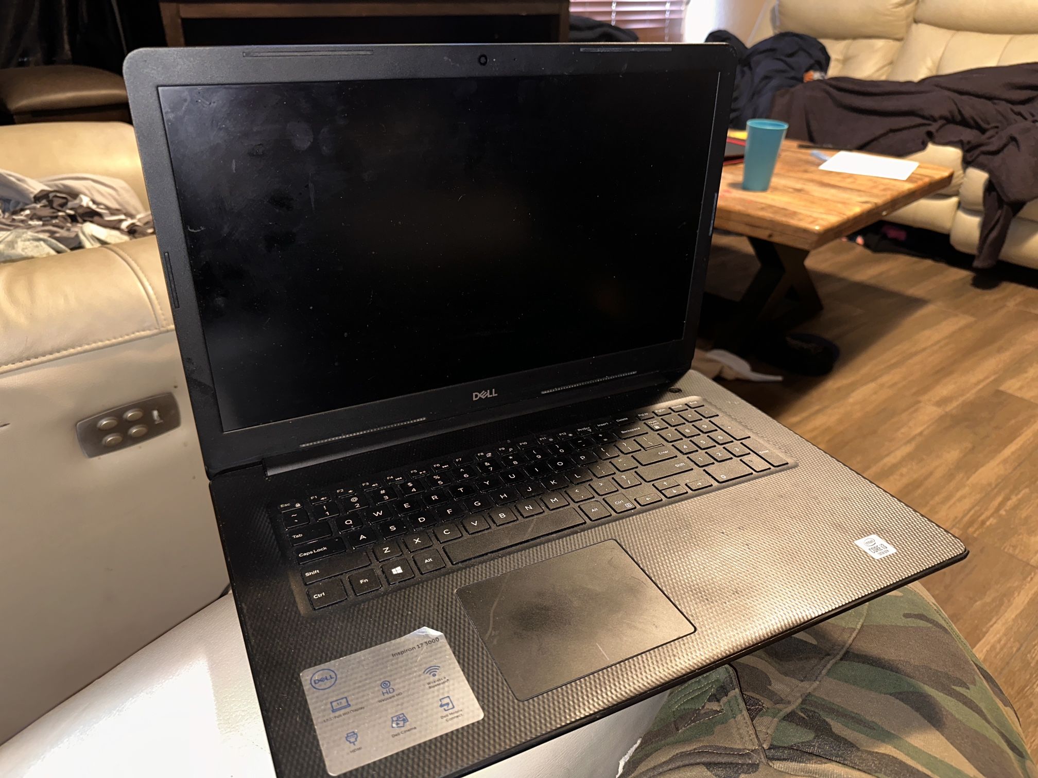 Dell Inspiron 3793